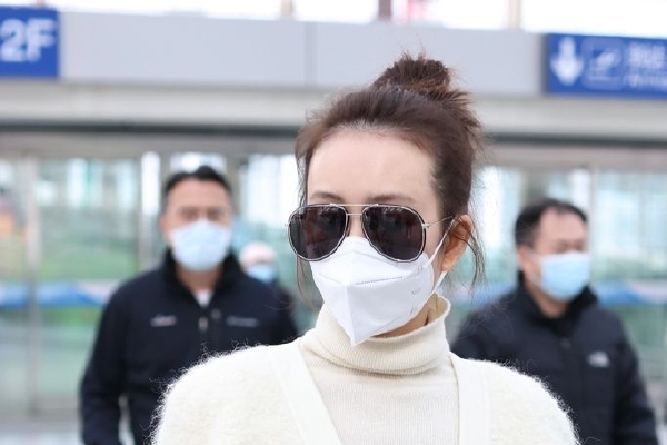 　　陈玉祥严重违反党的组织纪律、廉洁纪律、工作纪律和生活纪律，构成严重职务违法并涉嫌受贿犯罪，且在党的十八大后不收敛、不收手，性质严重，影响恶劣，应予严肃处理。依据《中国共产党纪律处分条例》《中华人民共和国监察法》《中华人民共和国公职人员政务处分法》等有关规定，经中央纪委常委会会议研究并报中共中央批准，决定给予陈玉祥开除党籍处分；由国家监委给予其开除公职处分；收缴其违纪违法所得；将其涉嫌犯罪问题移送检察机关依法审查起诉，所涉财物一并移送。